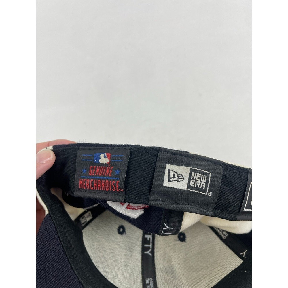 MLB Close Cap Size 7 55.8cm Black White Red Minnesota Twins Baseball Hat New Era - Picture 8 of 9